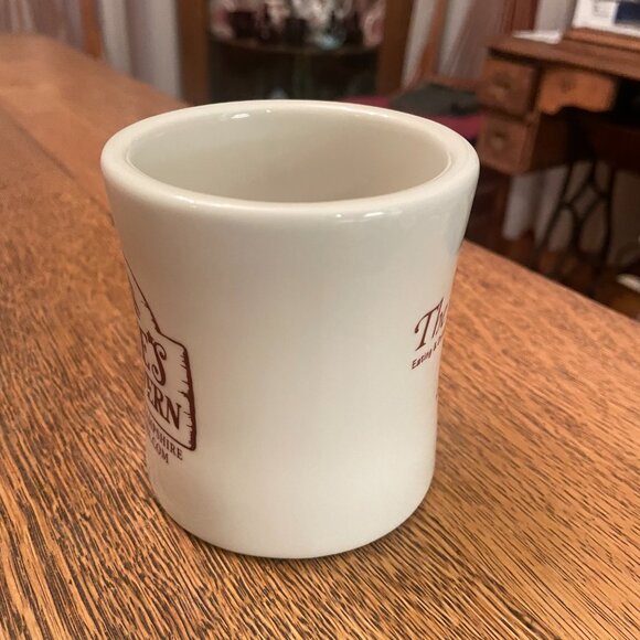 Vintage Lamie's Inn & Tavern/The Old Salt Restaurant Coffee Cup Westford China - Picture 2 of 5